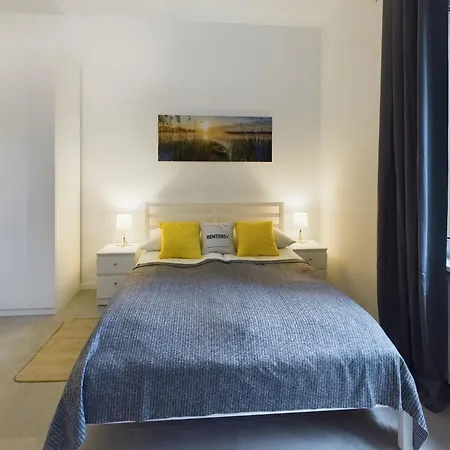 With Parking And Garden Near Chopin Airport By Renters *